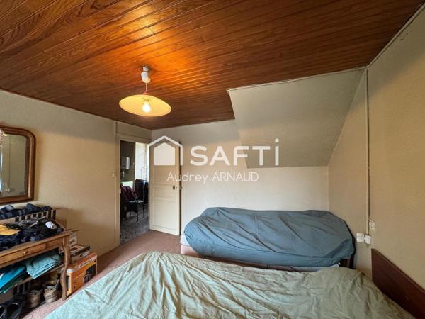 À vendre – Maison en pierre avec jardin à Saint-Merd-la-Breuille (Creuse)