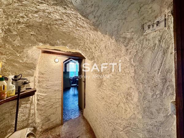 À vendre – Maison en pierre avec jardin à Saint-Merd-la-Breuille (Creuse)