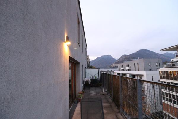 Grenoble (38000) Duplex d’exception T4/T5 – Grenoble Centre / Caserne-de-Bonne