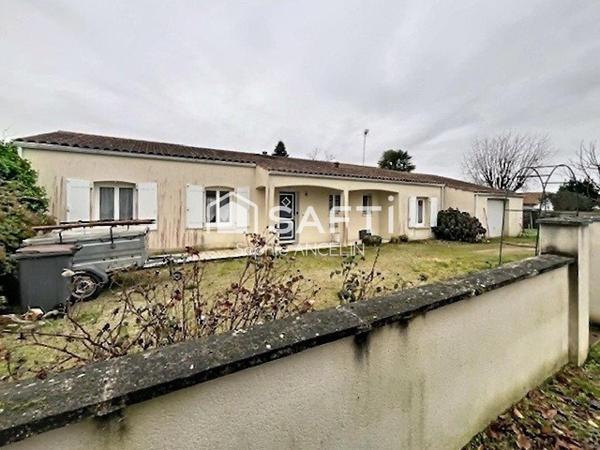 MATHA - BELLE MAISON DE PLAIN-PIED AVEC 4 CHAMBRES & GRAND TERRAIN CLOS