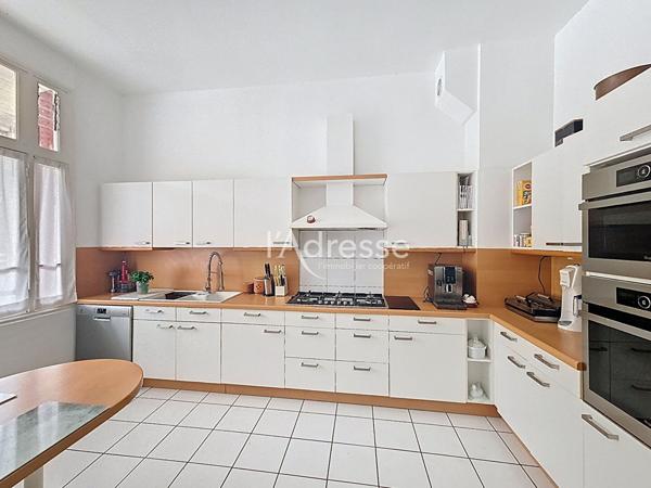 Maison de caractère à Couilly-Pont-aux-Dames 8 pièce(s)