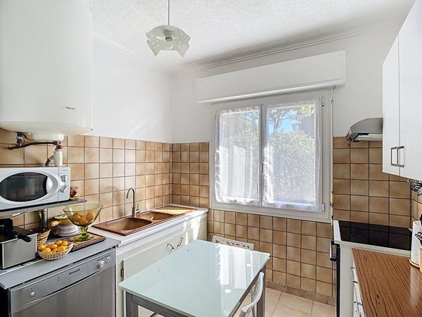 A vendre : Appartement 2/3 pieces a Antibes - Opportunite a saisir !