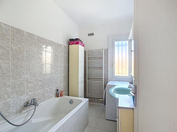 A vendre : Appartement 2/3 pieces a Antibes - Opportunite a saisir !