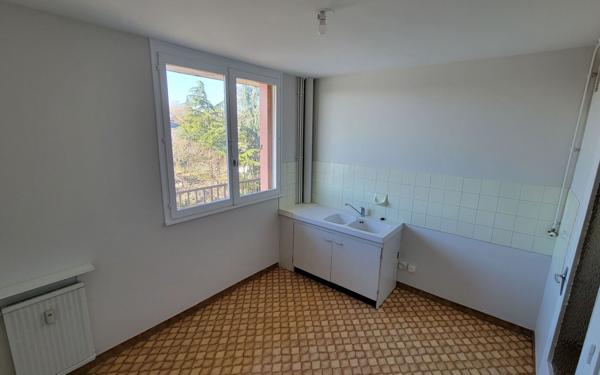 Appartement à louer    1 pièce •  Limoges