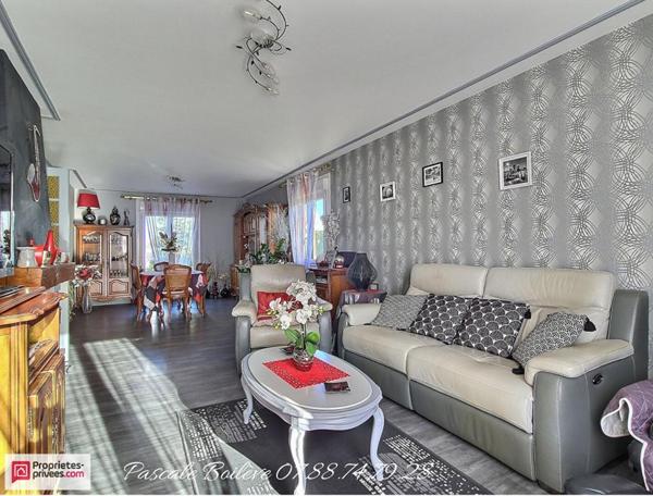 Joli pavillon 4 chambres avec vie de plain-pied - NOYANT (49490)