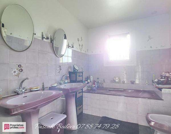 Joli pavillon 4 chambres avec vie de plain-pied - NOYANT (49490)