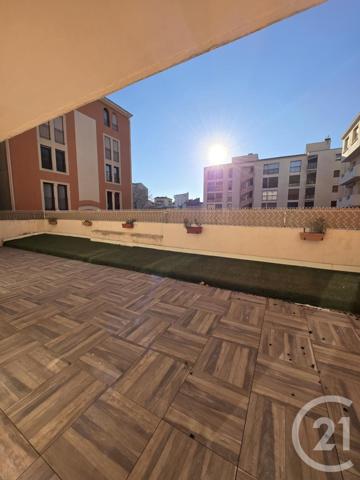 Appartement F4 à vendre  4 pièces - 94,74 m2 ST RAPHAEL - 83