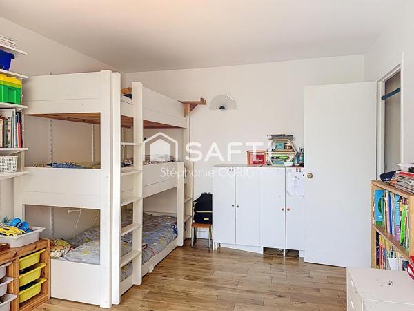 APPARTEMENT FAMILIAL - POSSIBILITÉ 4EME CHAMBRE - CALME ABSOLU