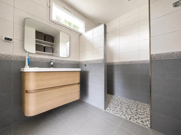 Vente                                                      Maison
                        
                     6 pièces                      130 m2                     à Fontenay-Trésigny