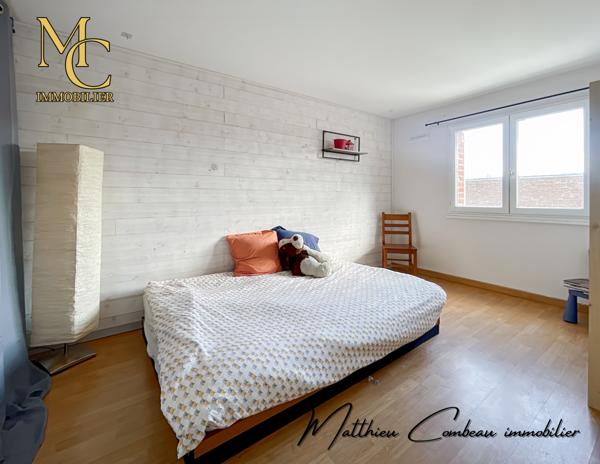 Montigny-le-Bretonneux (78180) Maison de ville Quartier du Plan de l'Eglise