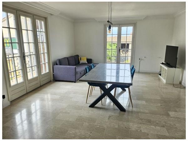 Maison traditionnelle - SAINT MARTIN LESTRA