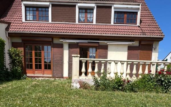 Maison à vendre    5 pièces • 101 m2 Saint-Quentin