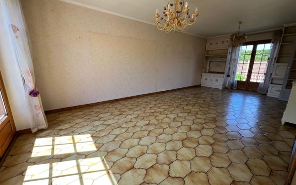 Maison à vendre    5 pièces • 101 m2 Saint-Quentin