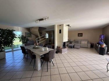 Villa à vendre à Espinasse-Vozelle dans l'Allier (03110), ref : 2026/1014-03020