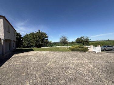 Villa à vendre à Espinasse-Vozelle dans l'Allier (03110), ref : 2026/1014-03020