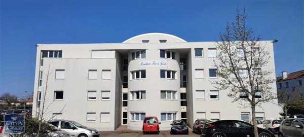 Appartement à louer 2 pièces 40.95m² Poitiers (86000)