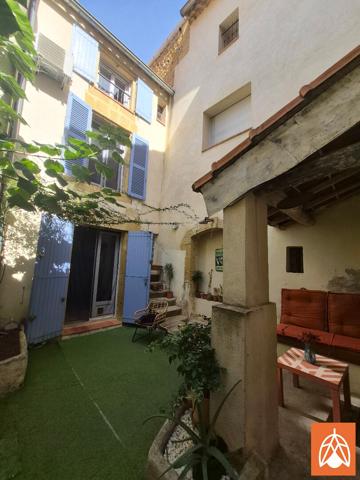T3 atypique en triplex - Salon centre 46.58 m2 Salon de provence