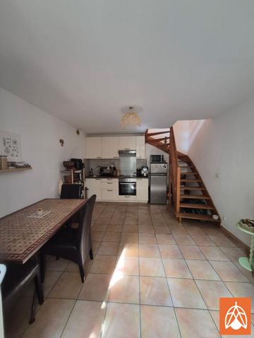 T3 atypique en triplex - Salon centre 46.58 m2 Salon de provence