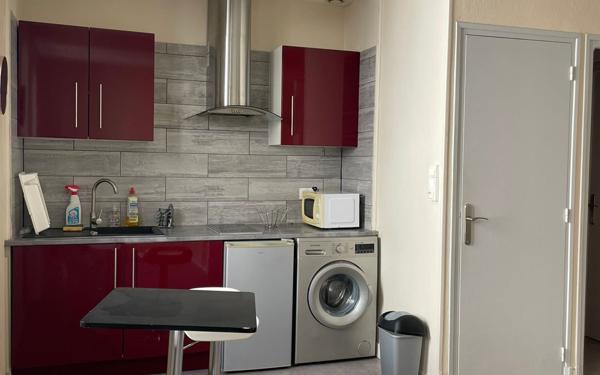 Immeuble à vendre    7 pièces •  Castres