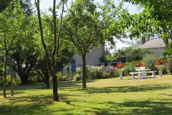 Charmante maison de caractère, avec jardin et piscine