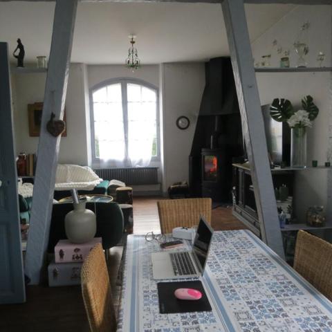 Charmante maison de caractère, avec jardin et piscine