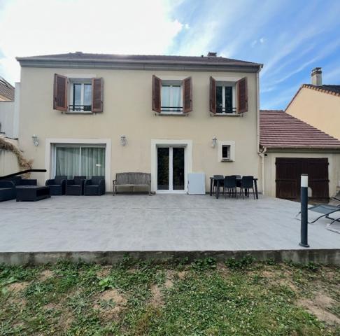 Maison 7 pièces 158 m2
