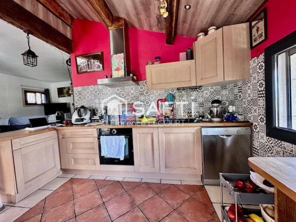 Jolie maison en position dominante