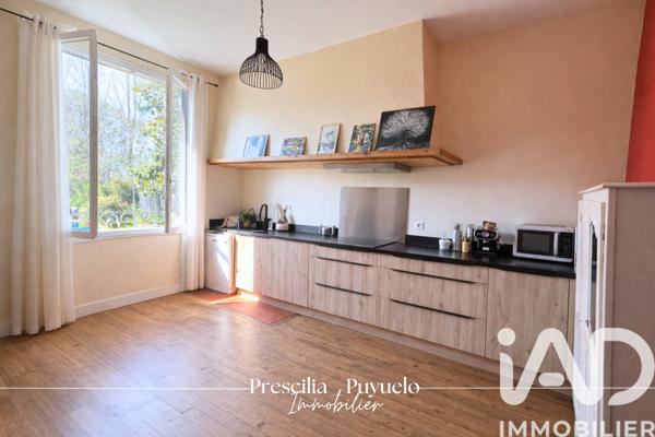 Maison à vendre 4 pièces 135 m² Vic-en-Bigorre