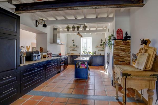 Vente Maison de luxe Lavaur 6 Pièces 220 m²