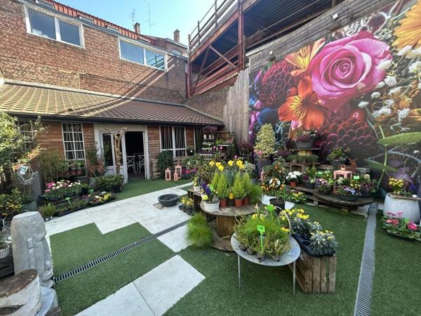 Fonds et/ou murs commerciaux à vendre à Cambrai dans le Nord (59400), ref : 59083-2517   
Centre-Ville