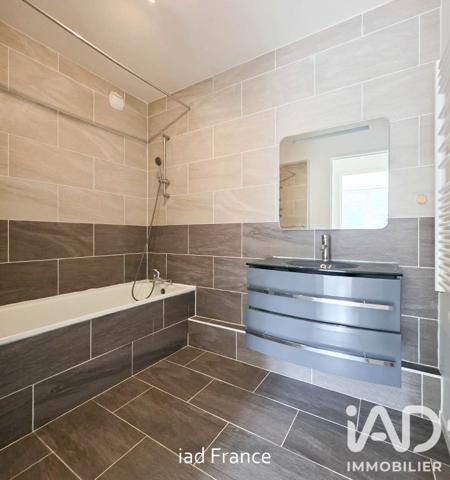 Location appartement 3 pièces 75 m² Élancourt