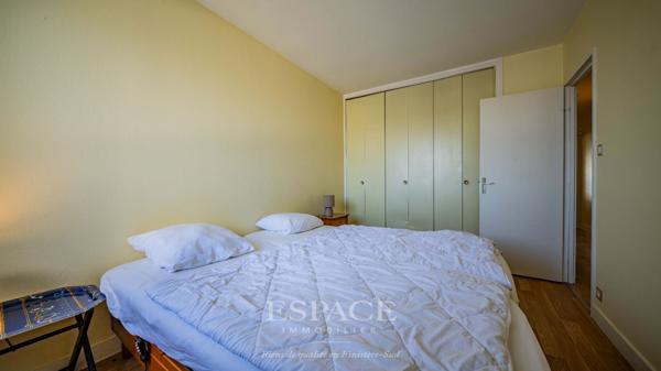 À vendre, dans le triangle d'or Concarnois - face à la mer : appartement 2 pièces avec terrasse