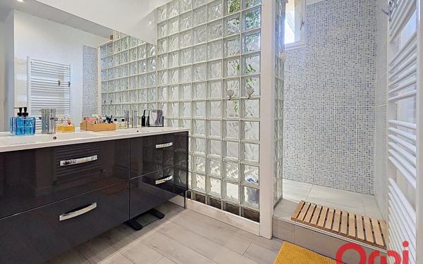 Maison à vendre    5 pièces • 108 m2 Cusset