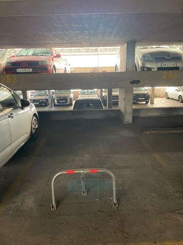 Parking / box 10 m2