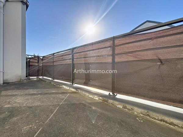 Vente                                                      Appartement
                        
                     2 pièces                                         à Limeil-Brévannes