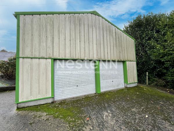 Maison à rénover de 93 m² avec 1 hangar et 1 garage et 6 hectares de terrain