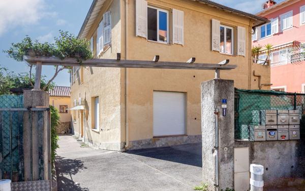 Appartement à vendre    2 pièces • 62 m2 Villefranche-sur-Mer