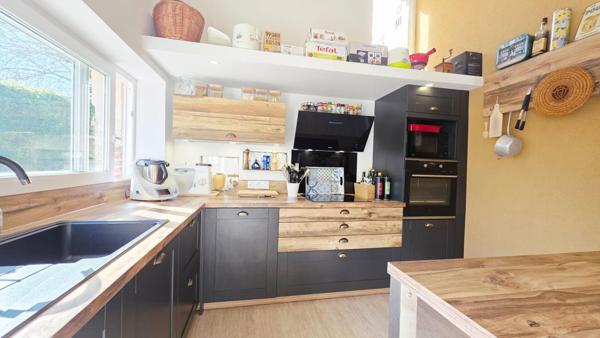 BOURGES MAISON 5 PIECES + APPARTEMENT INDEPENDANT 2 PIECES