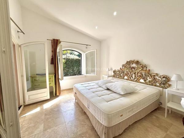 Vente Villa 6 pièces 196 m2 à Sainte-Maxime
