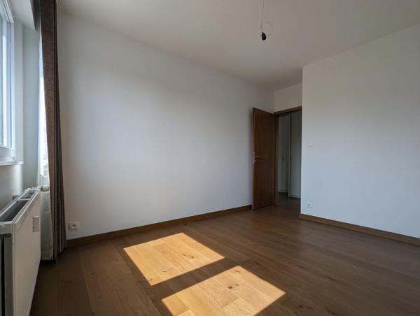 Dpt Haut-Rhin (68), à vendre  appartement T2 de 55,42 m²  :  Bel appartement en Dernier Étage avec Balcon couvert Orienté Sud