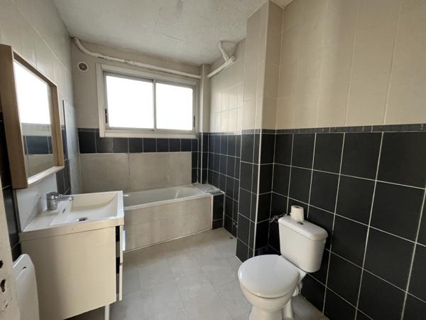 Appartement à vendre |  Gigean |  4 pièces | 72 m²