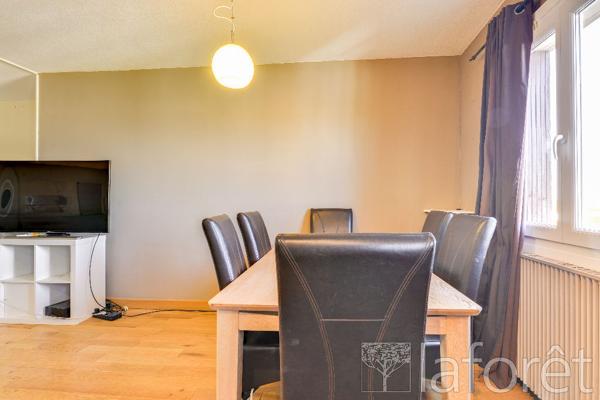 Achat appartement Salon-de-Provence - 4 pièce(s) - 80 m² - 195 000 €