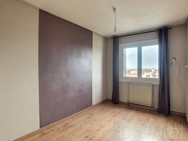 Achat appartement Salon-de-Provence - 4 pièce(s) - 80 m² - 195 000 €