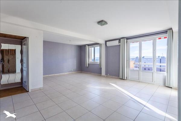 Appartement à louer 1 100 € CC STE FOY LES LYON 4 p 81 m² DPE F