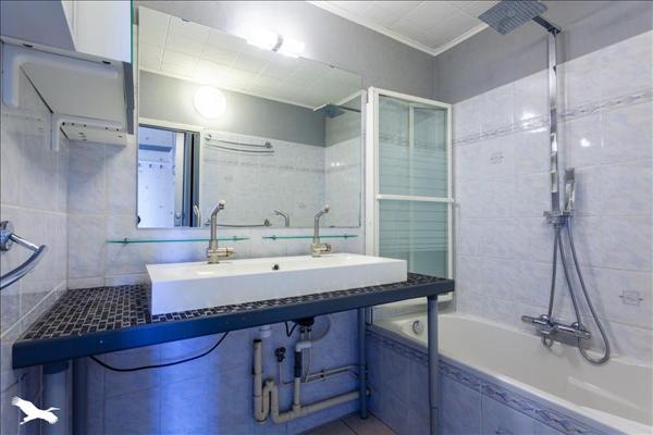 Appartement à louer 1 100 € CC STE FOY LES LYON 4 p 81 m² DPE F