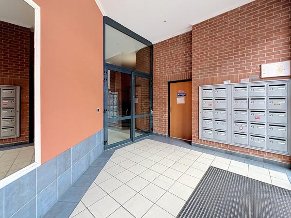 T2 à Roubaix proche Mairie et Musée La Piscine Possibilité cabinet médical