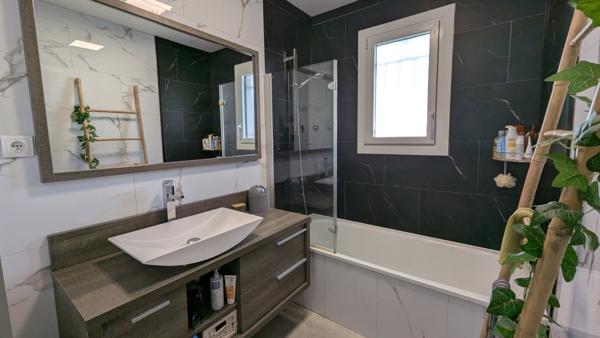 Plain pied 5 chambres plein centre ville