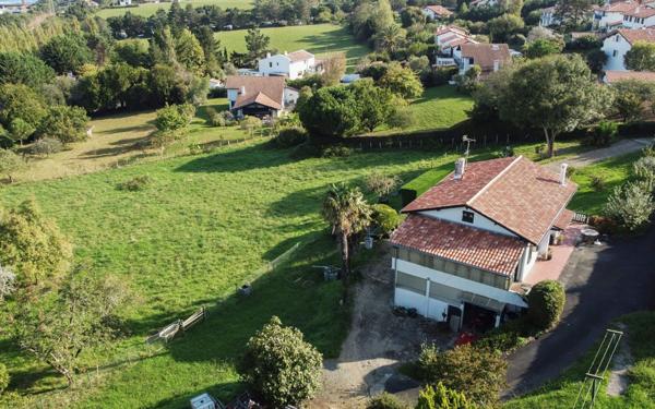 Maison à vendre    6 pièces • 152,28 m2 Saint-Jean-de-Luz