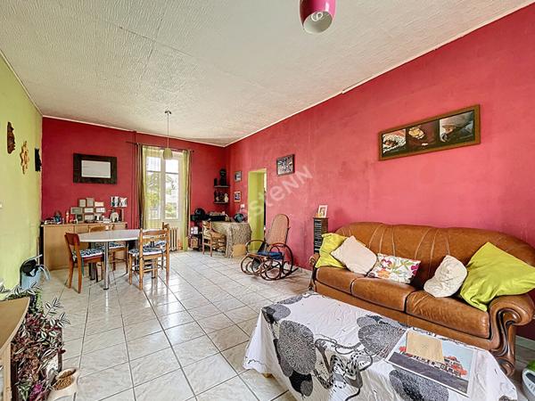 A vendre : Maison 6 pièces avec Studio indépendant et une dépendance - 141 m² - Rezé Balinière