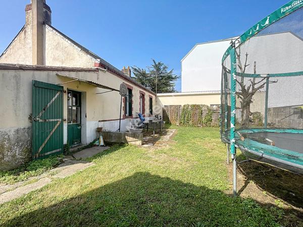 A vendre : Maison 6 pièces avec Studio indépendant et une dépendance - 141 m² - Rezé Balinière